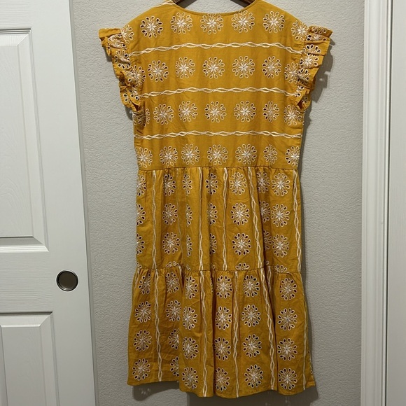 Loft Eyelet Mustard Embroidered Dress Oversize
Medium Floral Cottage coquette - Picture 8 of 15